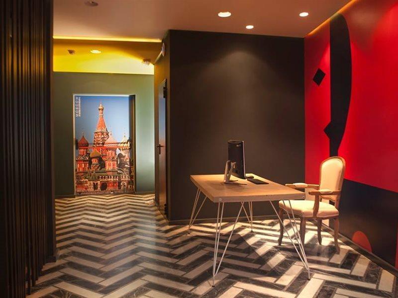 Hotel Russia สโกเปีย ภายนอก รูปภาพ