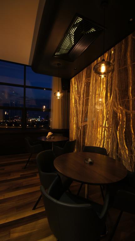Hotel Russia สโกเปีย ภายนอก รูปภาพ